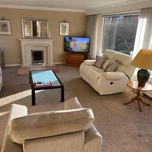  Holiday home 'sounion' - Fabulous, Spacious Modern House With Large Private Garden In Leafy Lytham