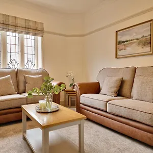  Holiday home Dysa South Clifton